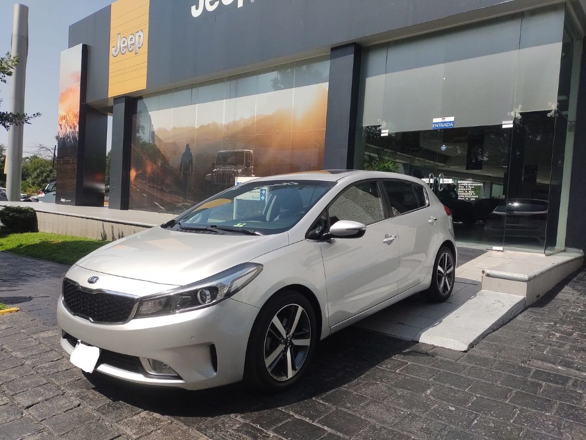 Forte Hatchback 2018